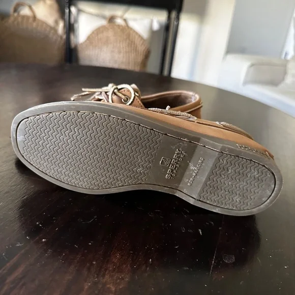 Kids Sperry Boat Shoes - Picture 2 of 3